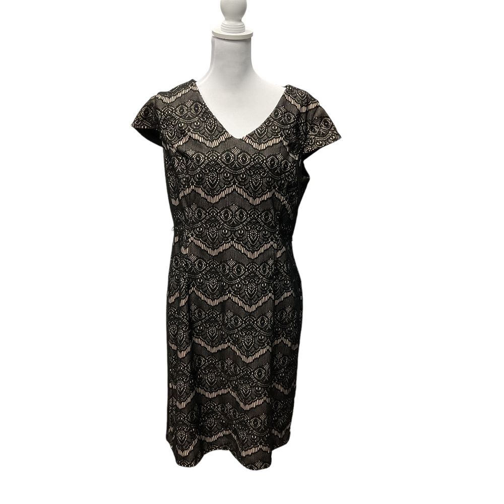 Liz Claiborne Formal Dress Sz 14 Black Lace W/ Nude Short Sleeve Knee Length